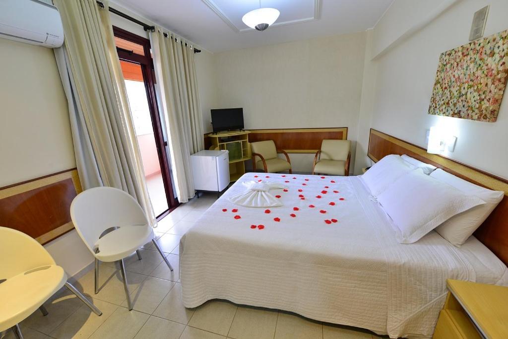 Vind'S Plaza Hotel Caratinga Exterior foto